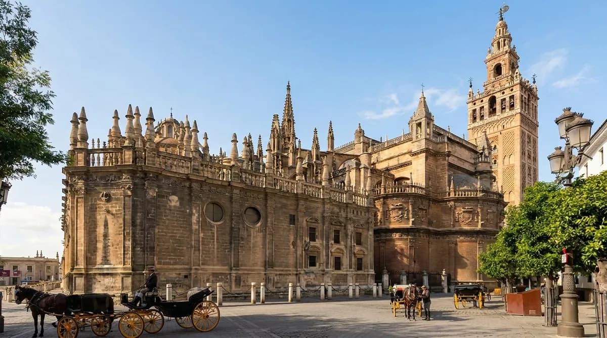 Seville Cathedral Tickets: What to Book for the Cathedral and Giralda guide image